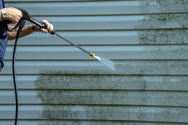 Best Fence Cleaning  in Aurora, OH